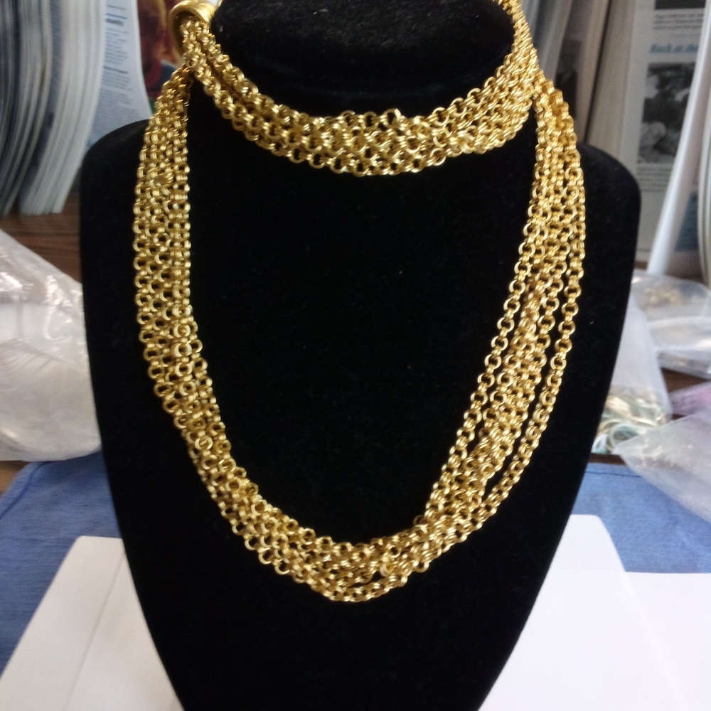 Vintage Unsigned Couture Necklace and Bracelet set